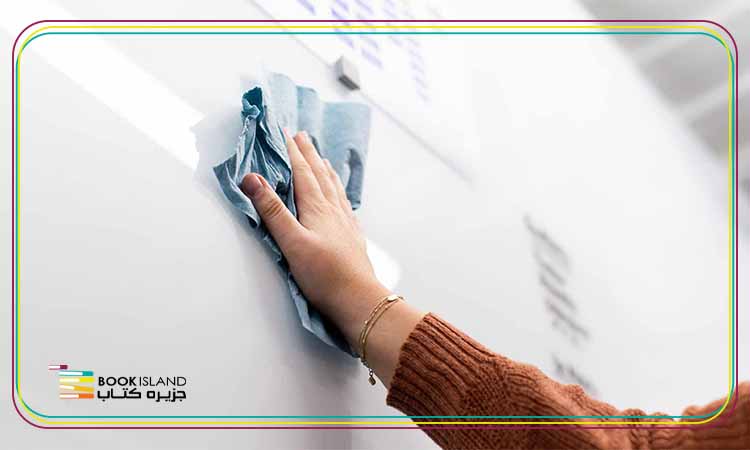 تمیز کردن تخته وایت برد